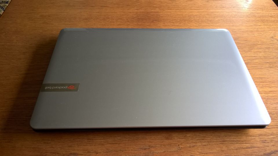 Packard Bell EasyNote LE69KB läppäri + Win 10 Home