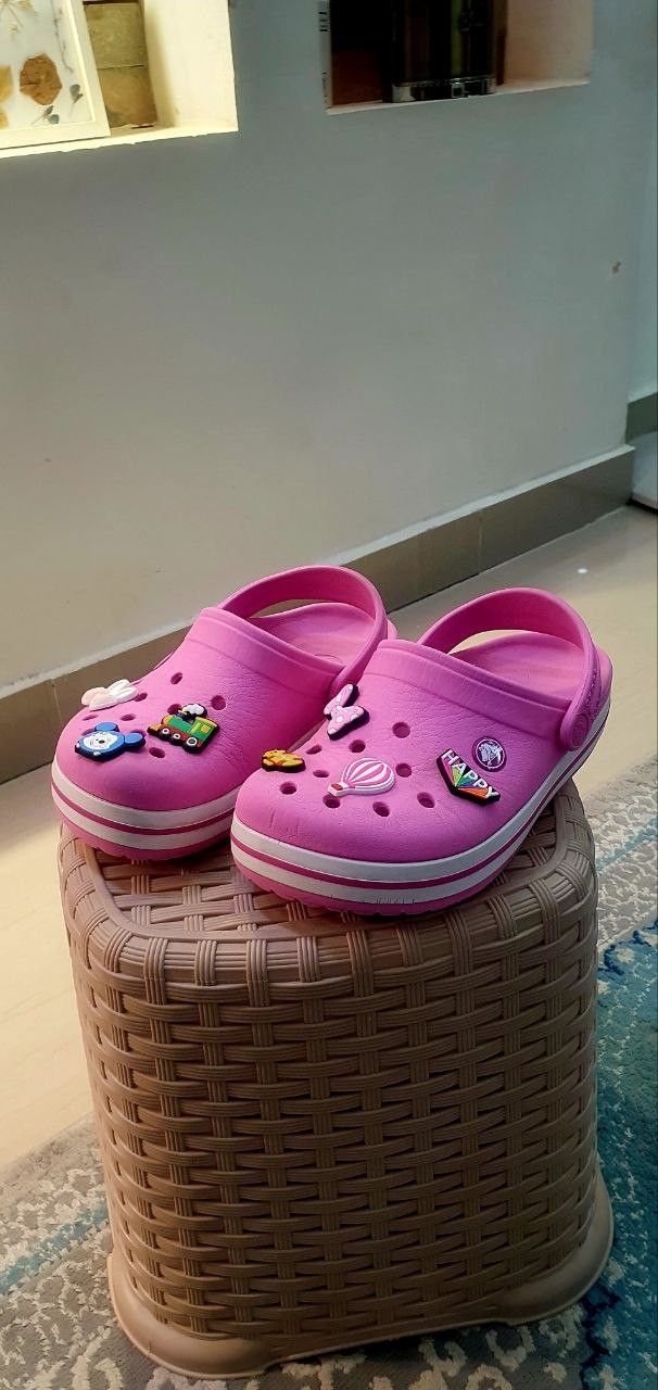 Crocs J2