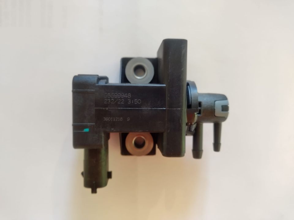 Turbon solenoidiventtiiliä/Turbo solenoid valve