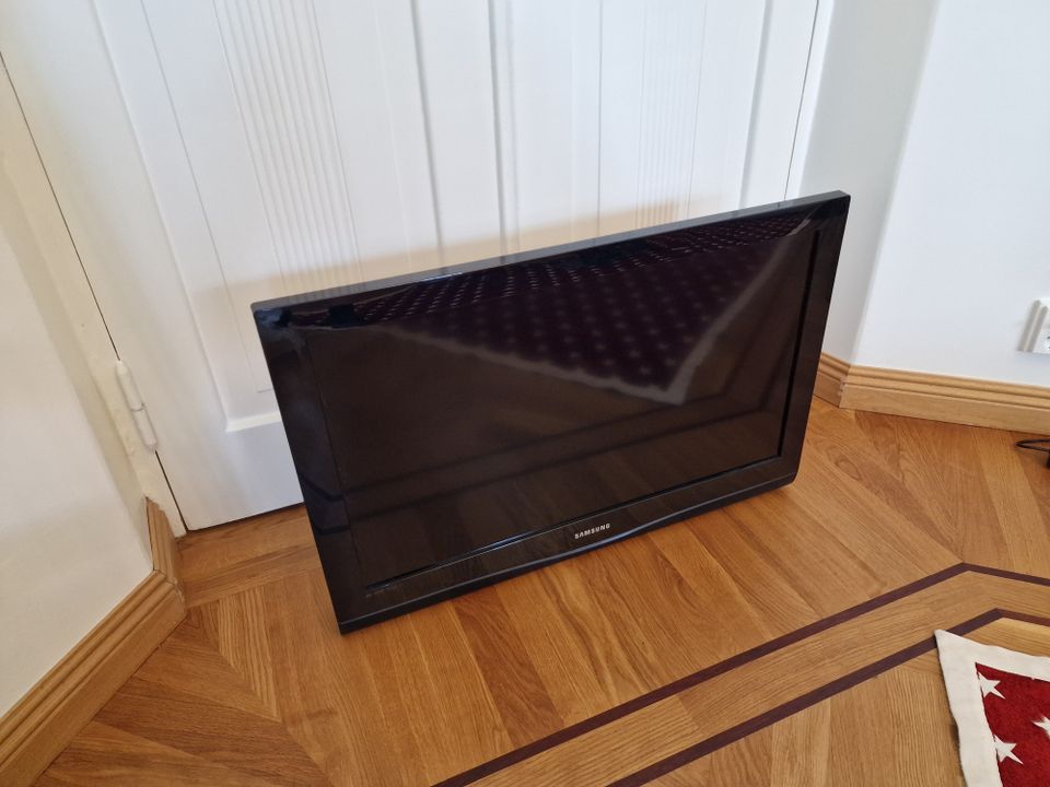 Samsung 32" TV