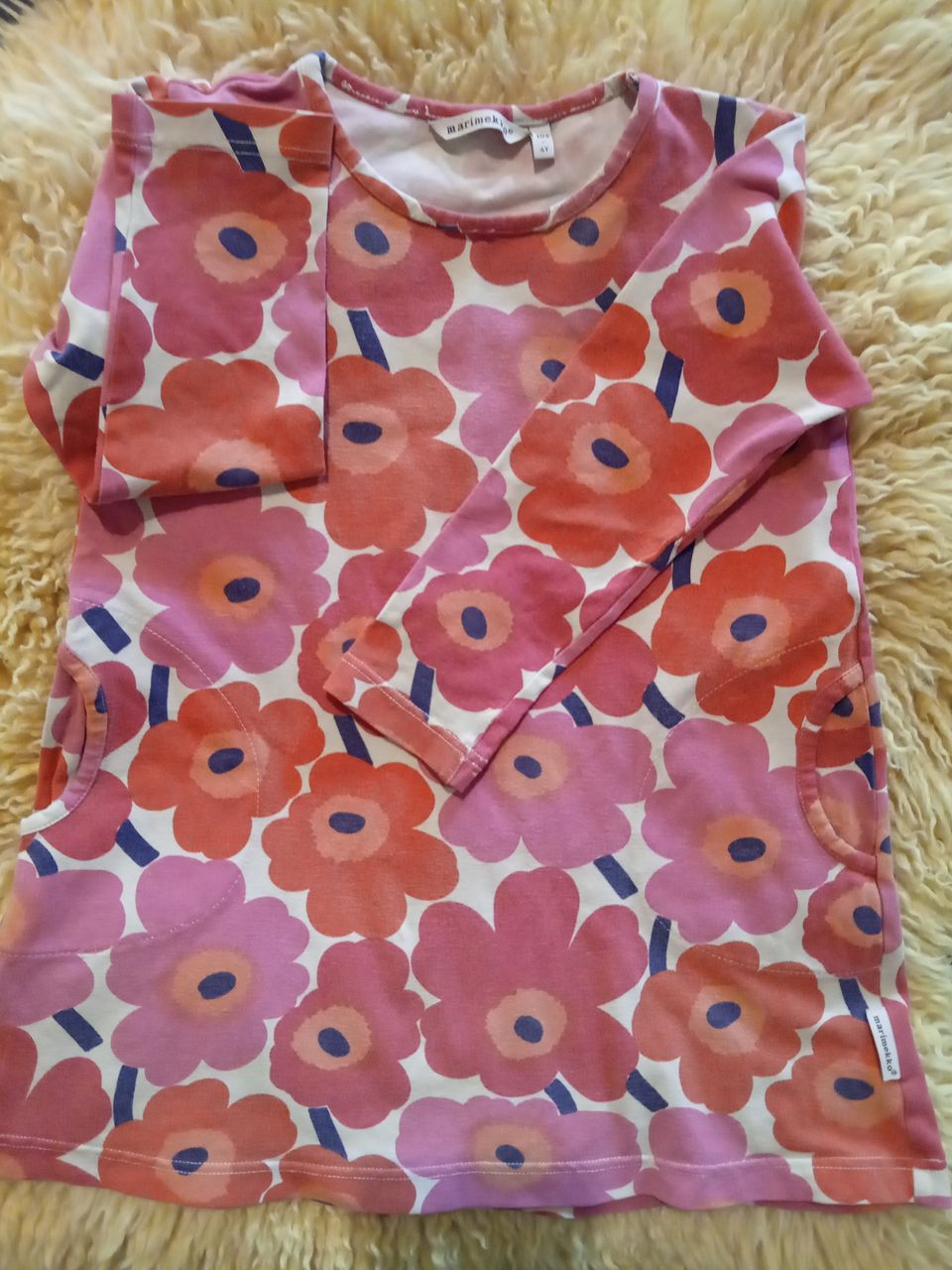 Marimekko unikko tunika 104cm.