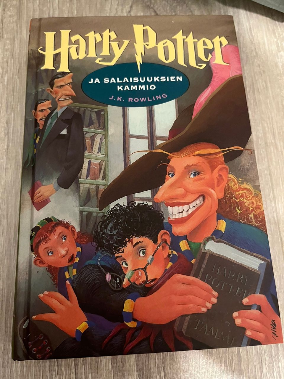 J. K. Rowling - Harry Potter ja Salaisuuksien kammio