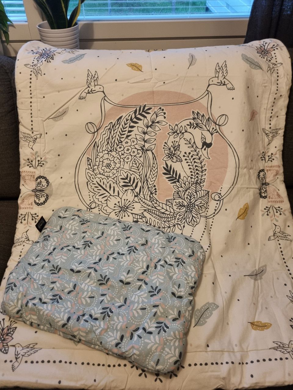 La Millou, vauvan peitto ja tyyny