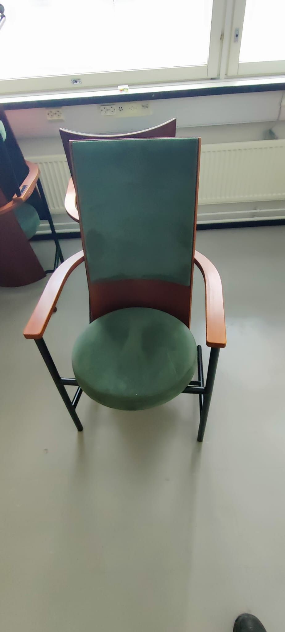 6kpl Martela tuolit