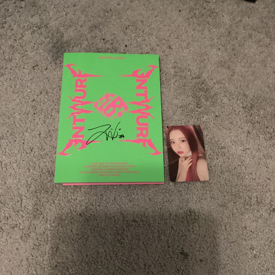 Kpop signed albumeita