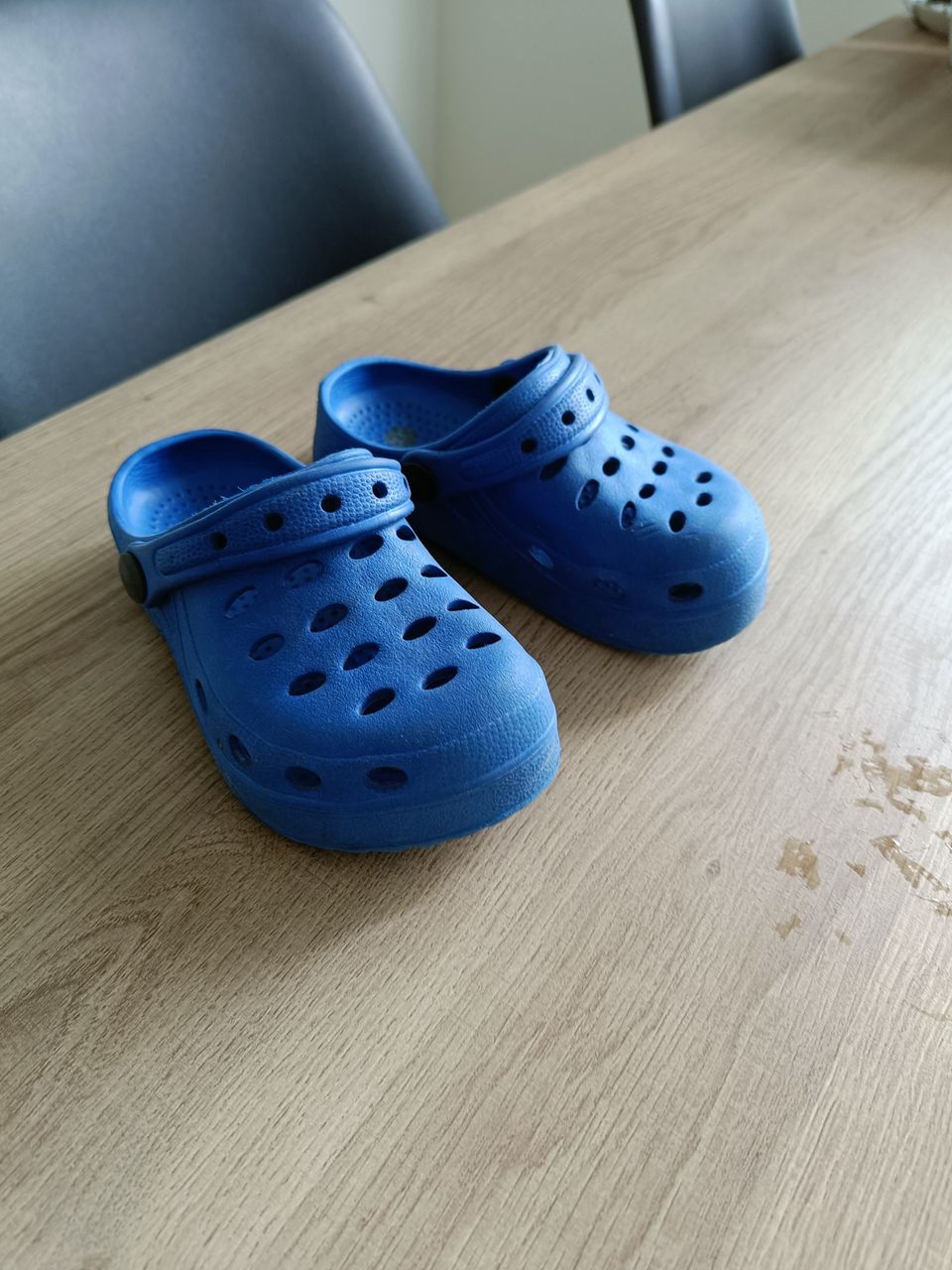 Lasten Crocsit