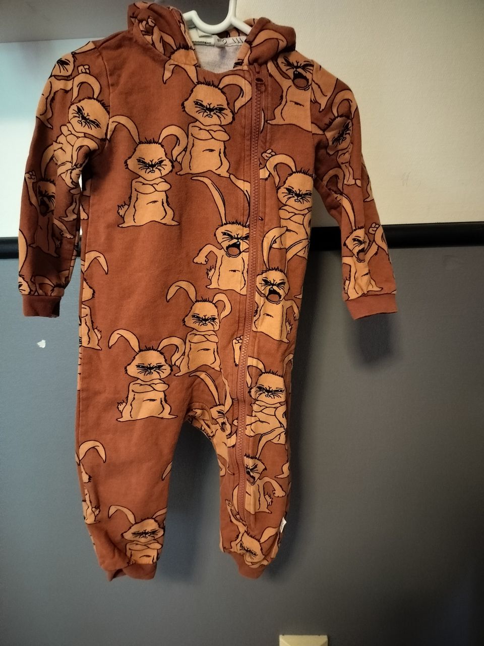 Mainio kiukkupupu jumpsuit 86/92 cm