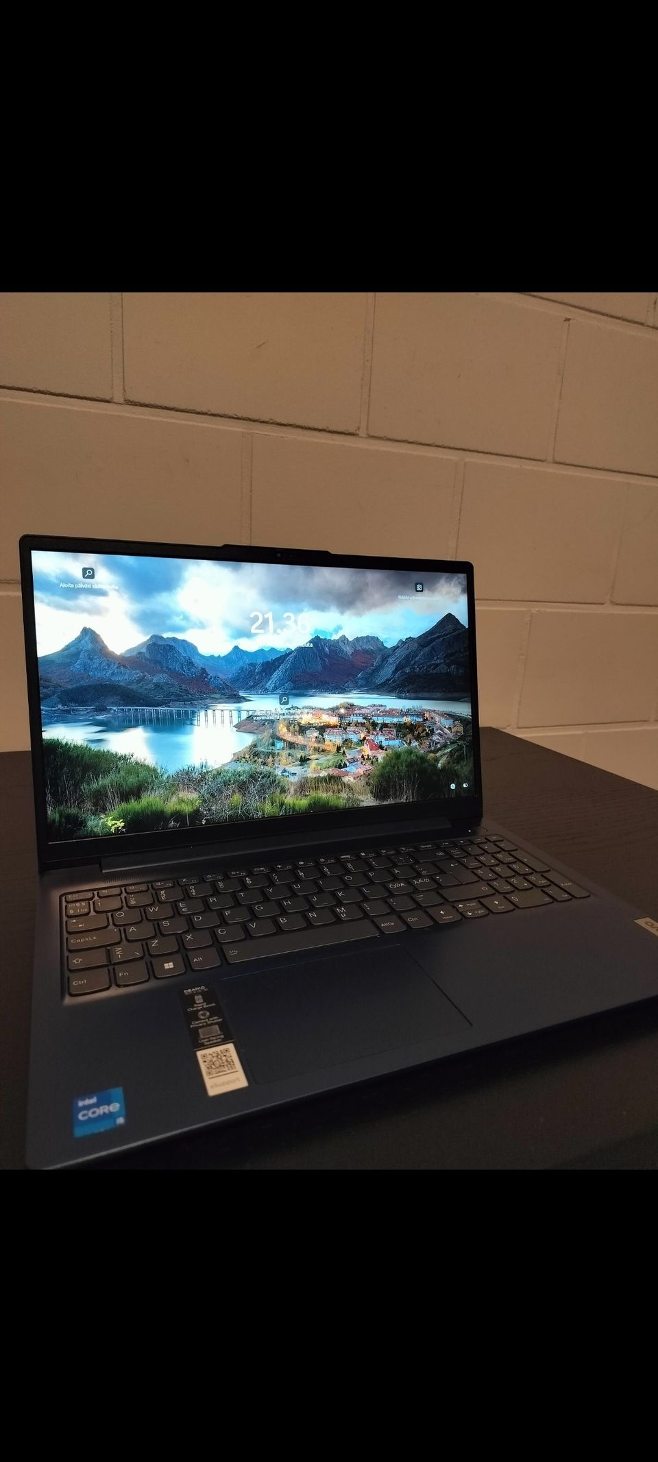 Lenovo Ideapad Slim 3i 15IAH8 FHD 15,6"