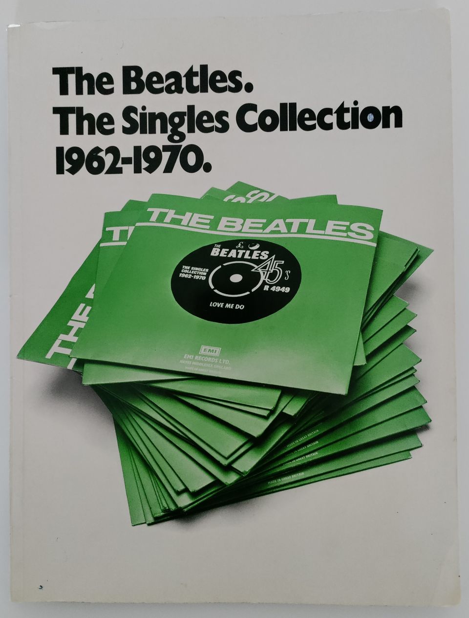 Beatles The Singles collection 1962-70 nuottikirja