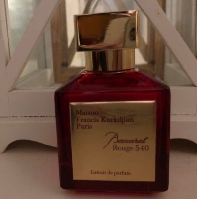 Maison Francis Kurkdjian baccarat rouge 540 parfum