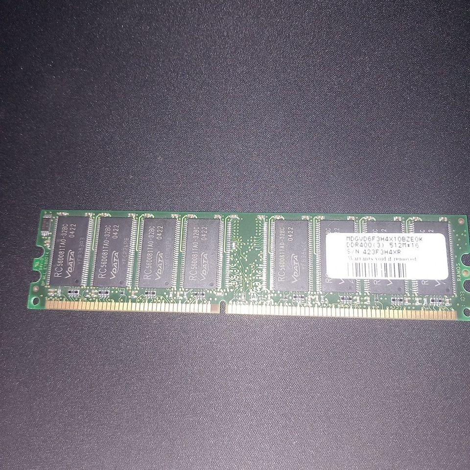 Vdata PC3200 DDR400(3) 512*16 512MB RAM-muistitikku