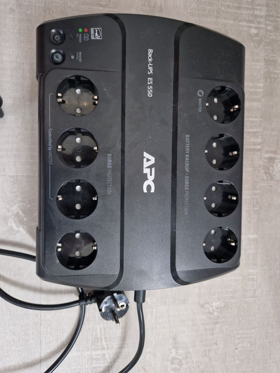 UPS APC ES 550