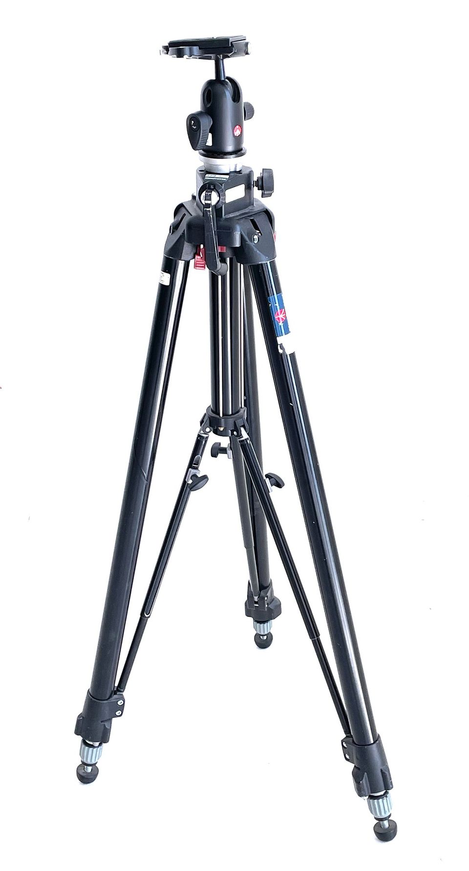 Manfrotto 058B Triaut + 498RC4 kuulapää