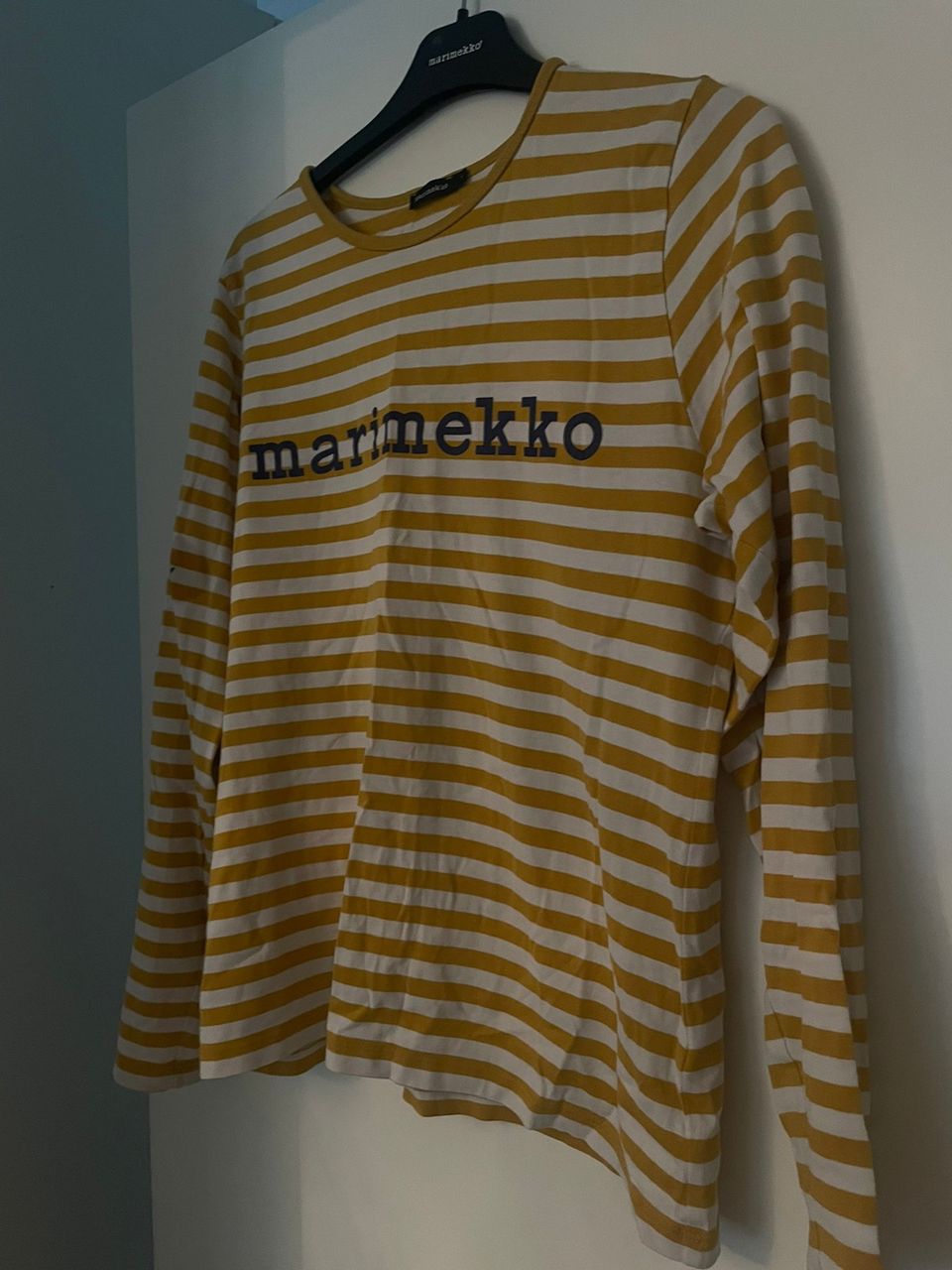 MARIMEKKO LIMITED EDITION LOGOPAITA