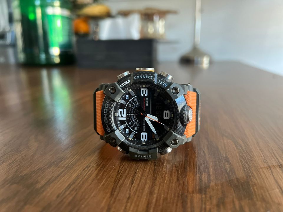 2019 CASIO Watch G-SHOCK Bluetooth Carbon Core Guard GG-B100-1A9JF