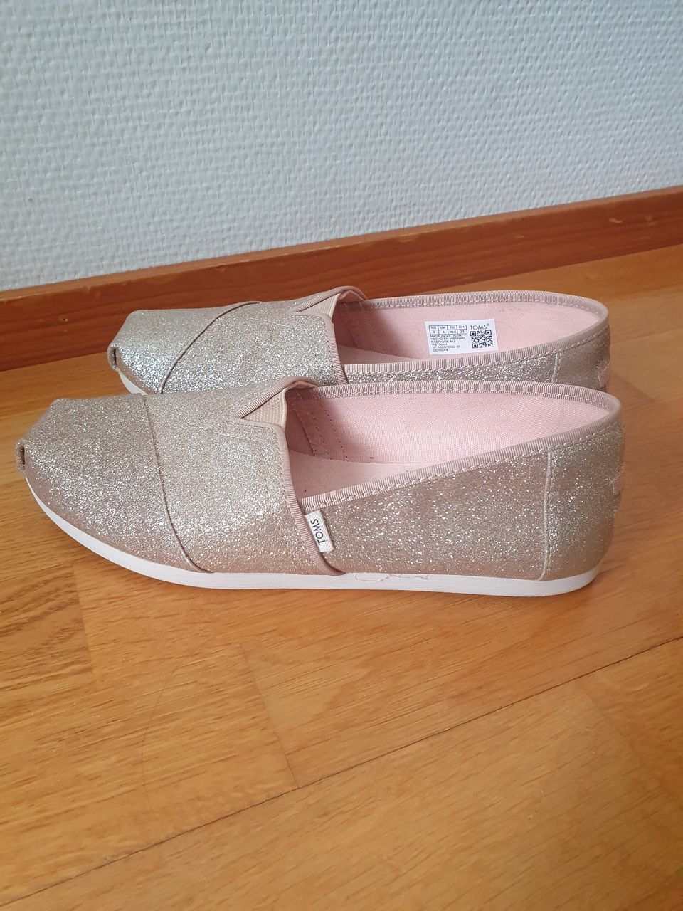 Toms kangaskengät koko 36,5