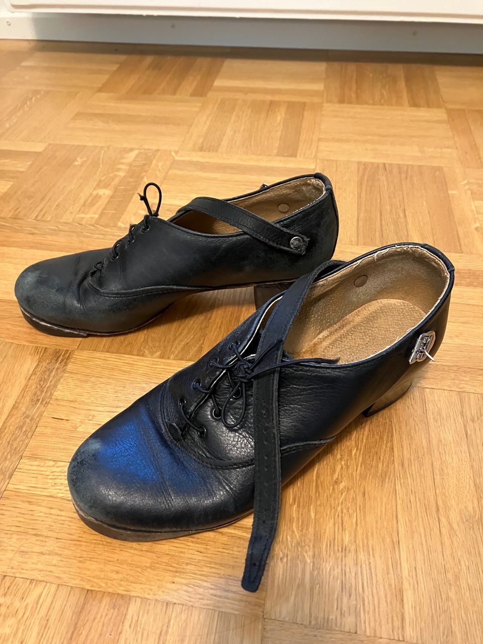 Irlantilaisen tanssin kengät