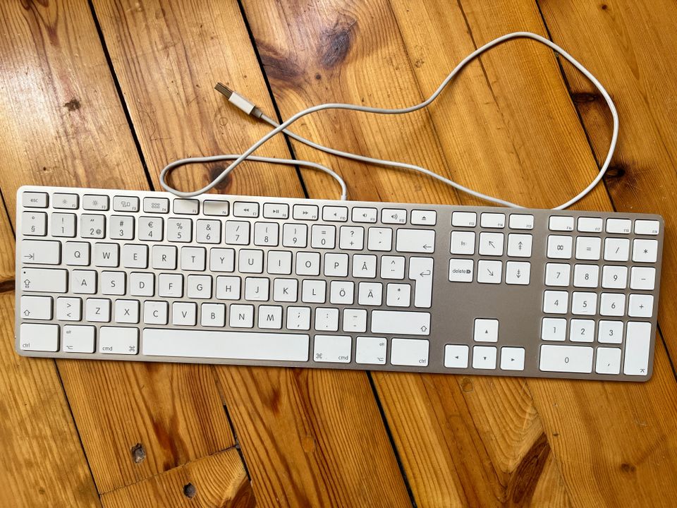 Apple Magic Keyboard (langallinen)