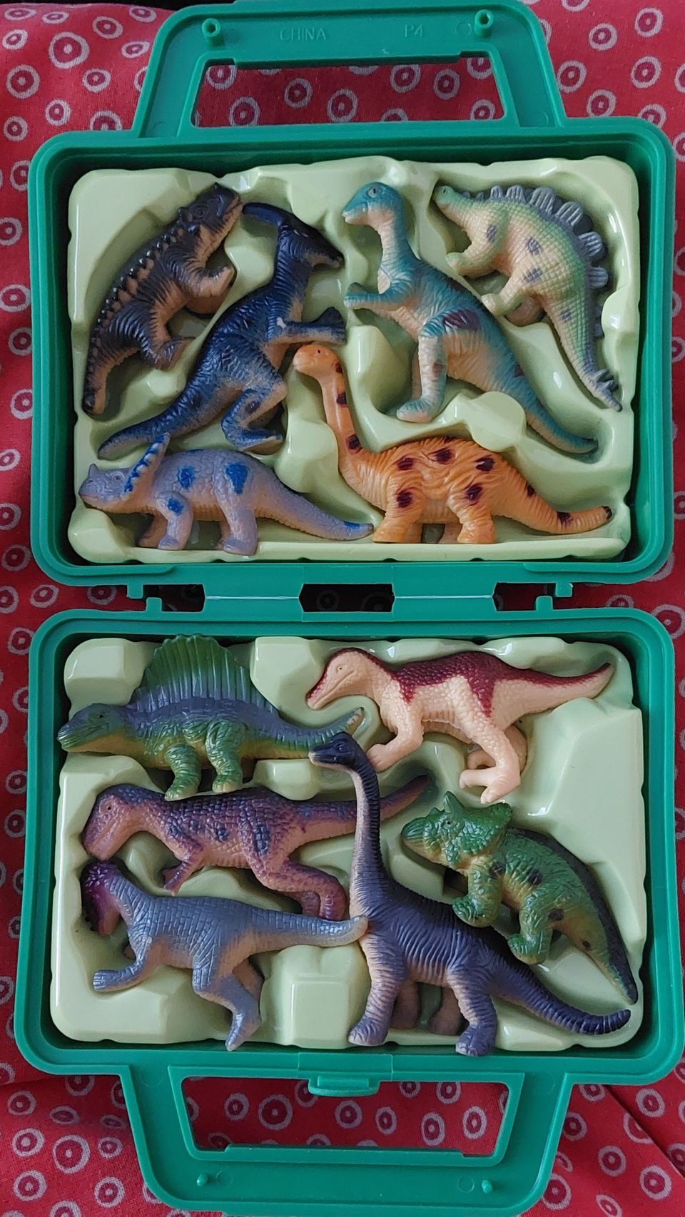 Vintage dinosauruksia