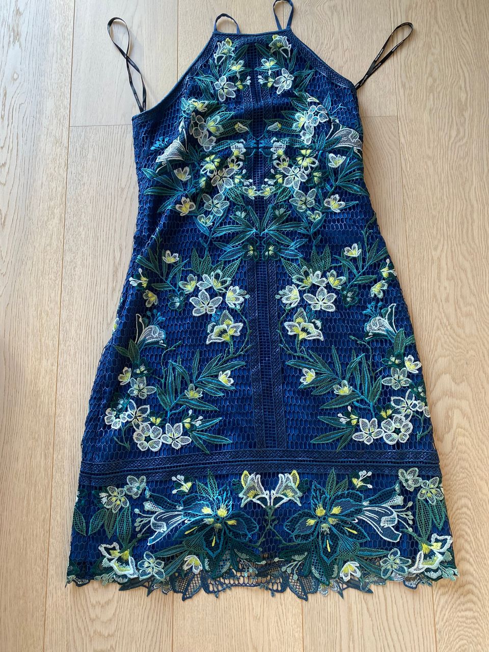 Karen Millen mekko