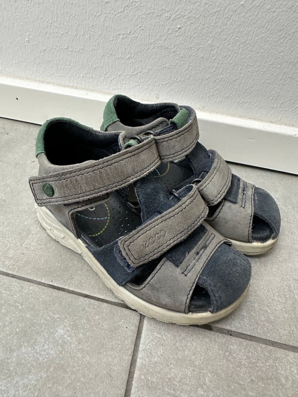Ecco Peekaboo-sandaalit, koko 23