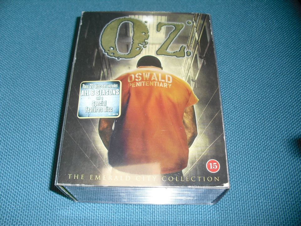 OZ - KYLMÄ RINKI (koko sarja) DVD