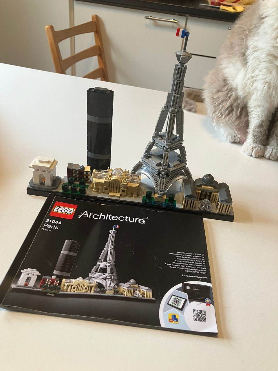 LEGO Architecture 21044 Paris