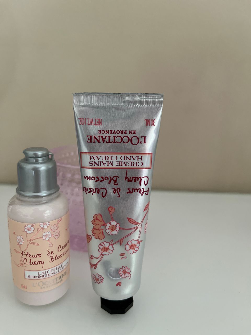 Loccitane cherry blossom käsivoide ja vartalovoide