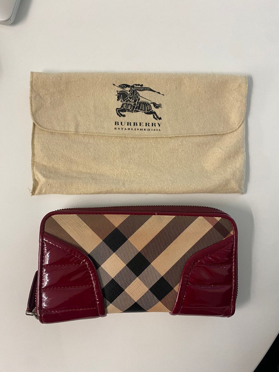 Burberry lompakko