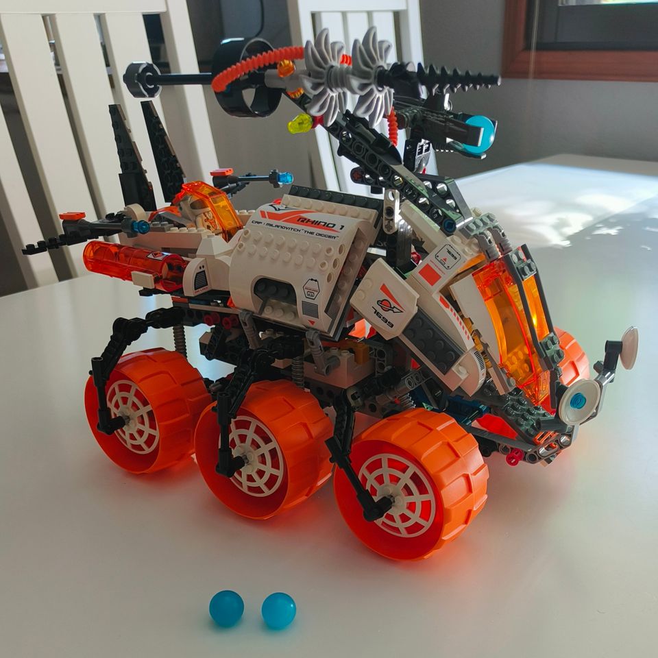 Lego Mars Mission 7699 & 7648