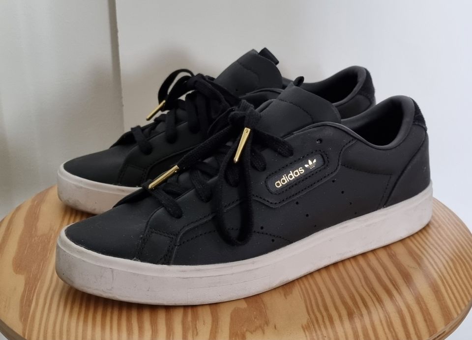 Adidas Sleek kengät, koko 40