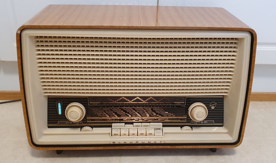 Putkiradio Blaupunkt Sultan 2520