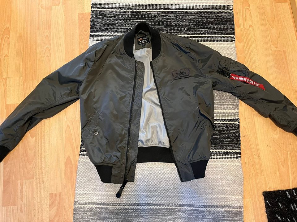 Alpha Industries Bombertakki