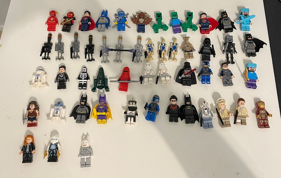 Lego minifiguurit