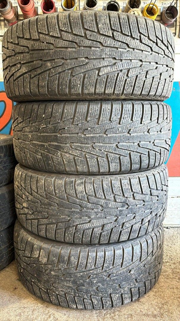 Käytetty kitka 275/45R20 Nokian Hakkapeliitta R