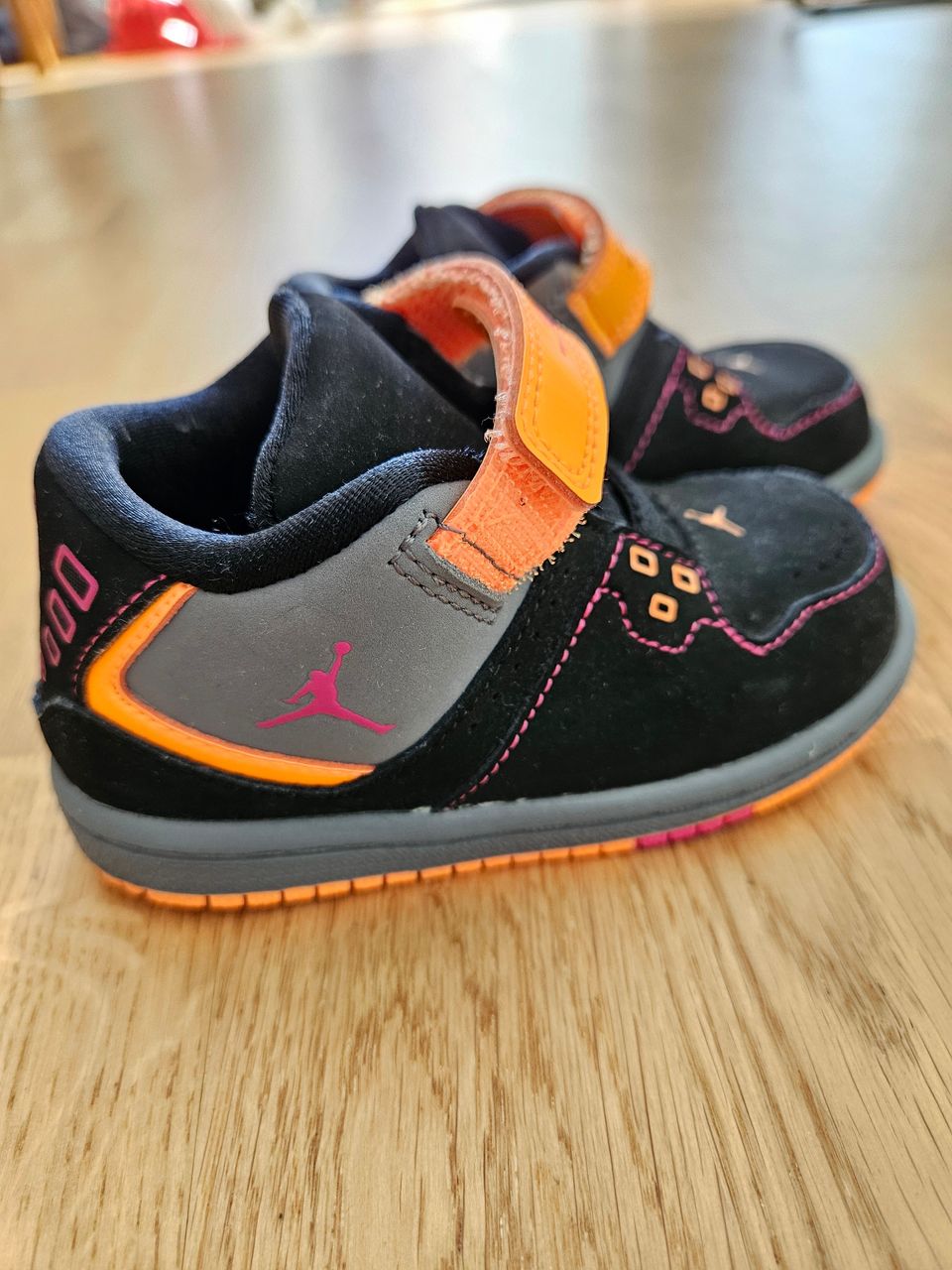 Air Jordan lasten kengät 22