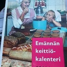 Vanha kirja: Emännän keittiökalenteri