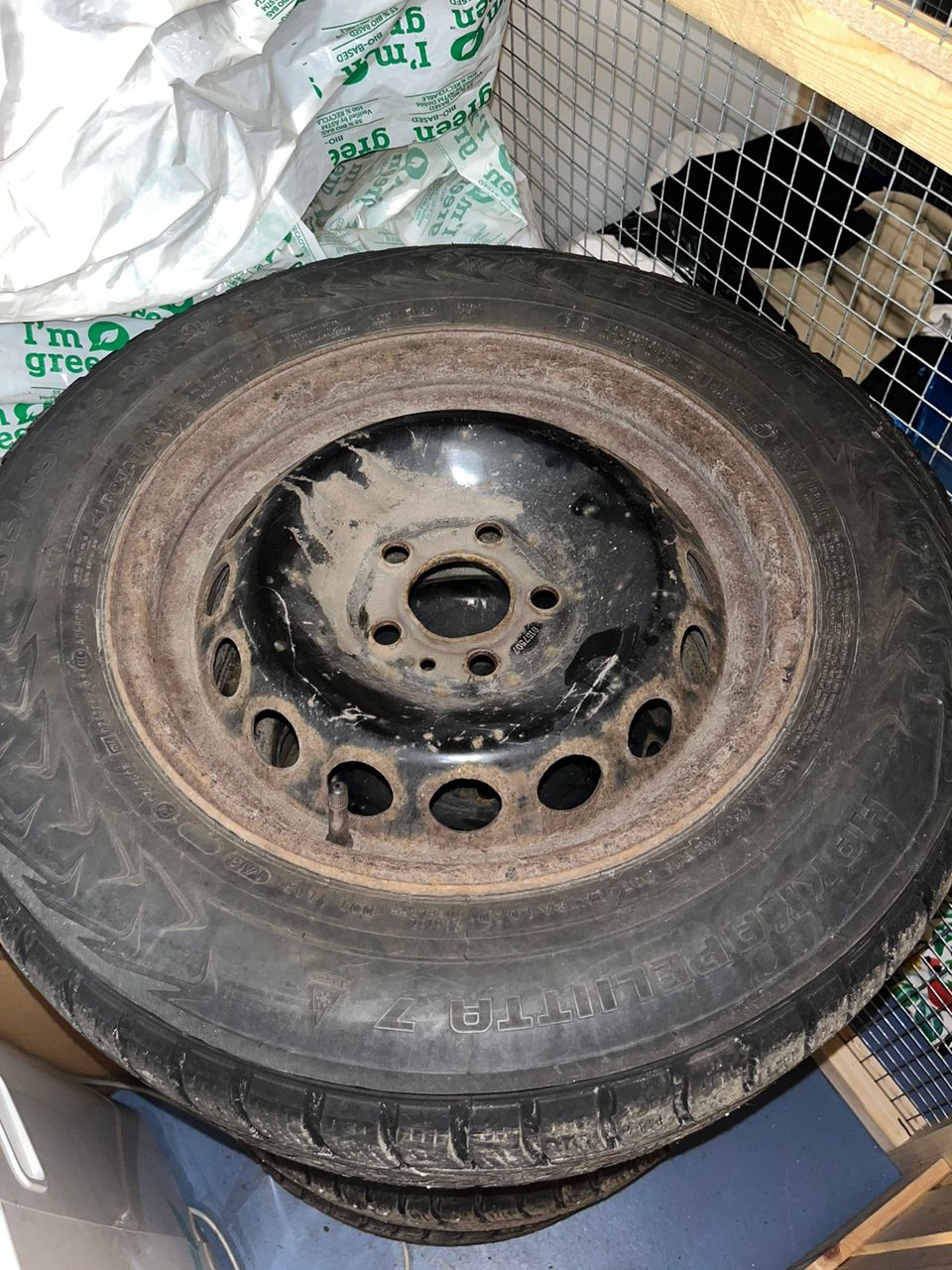 Nokian hakkapeliitta 7 205/65/R15