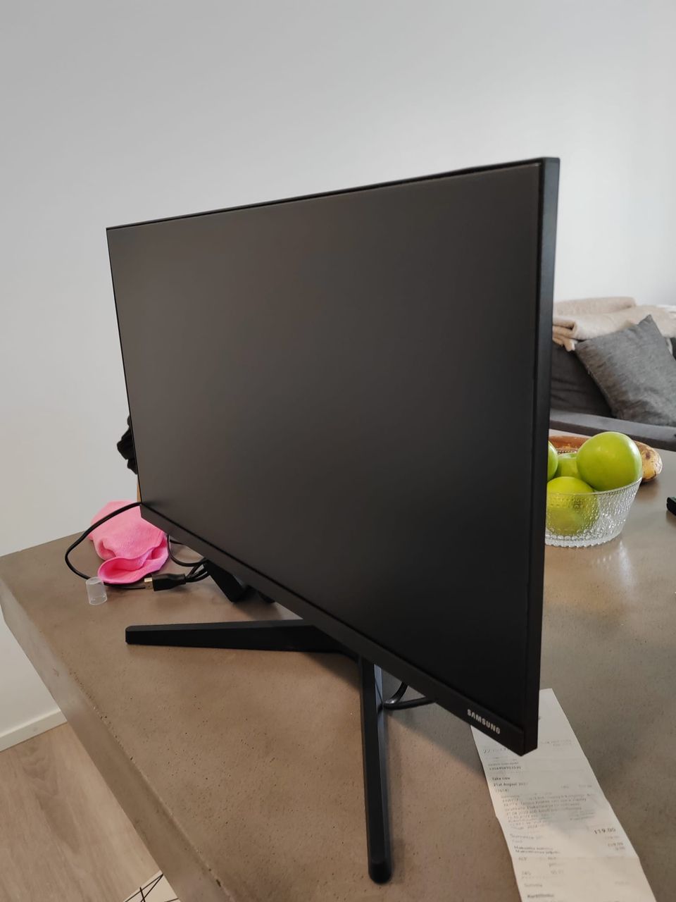 Samsung 24" tietokoneen näyttö