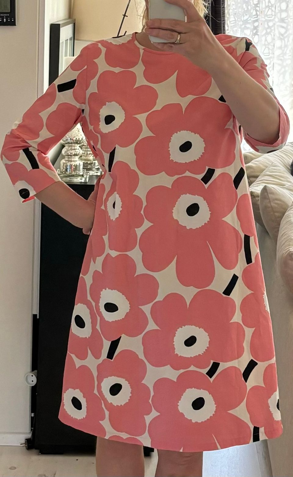 Marimekko Havaittu vuorellinen mekko