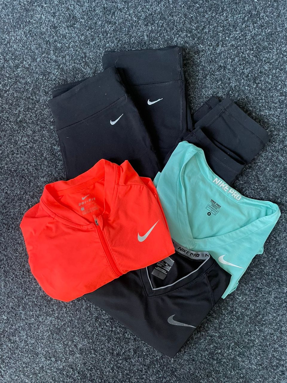 Nike treenivaate paketti