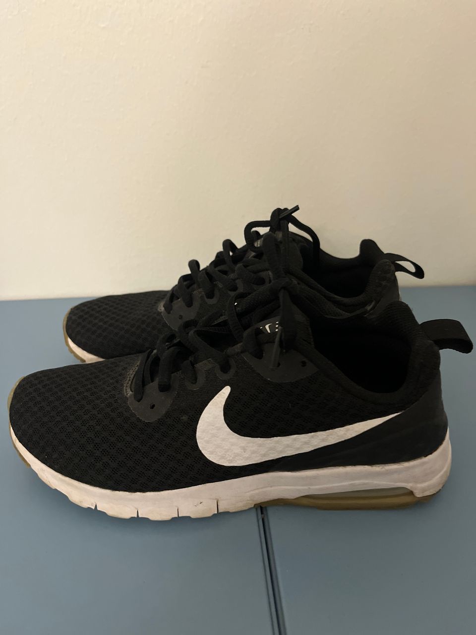 Nike kengät 36,5