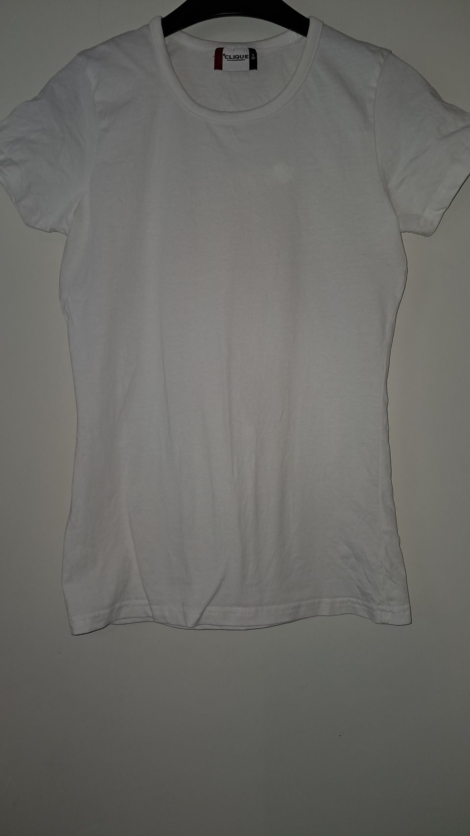 Clique valkoinen t-paita