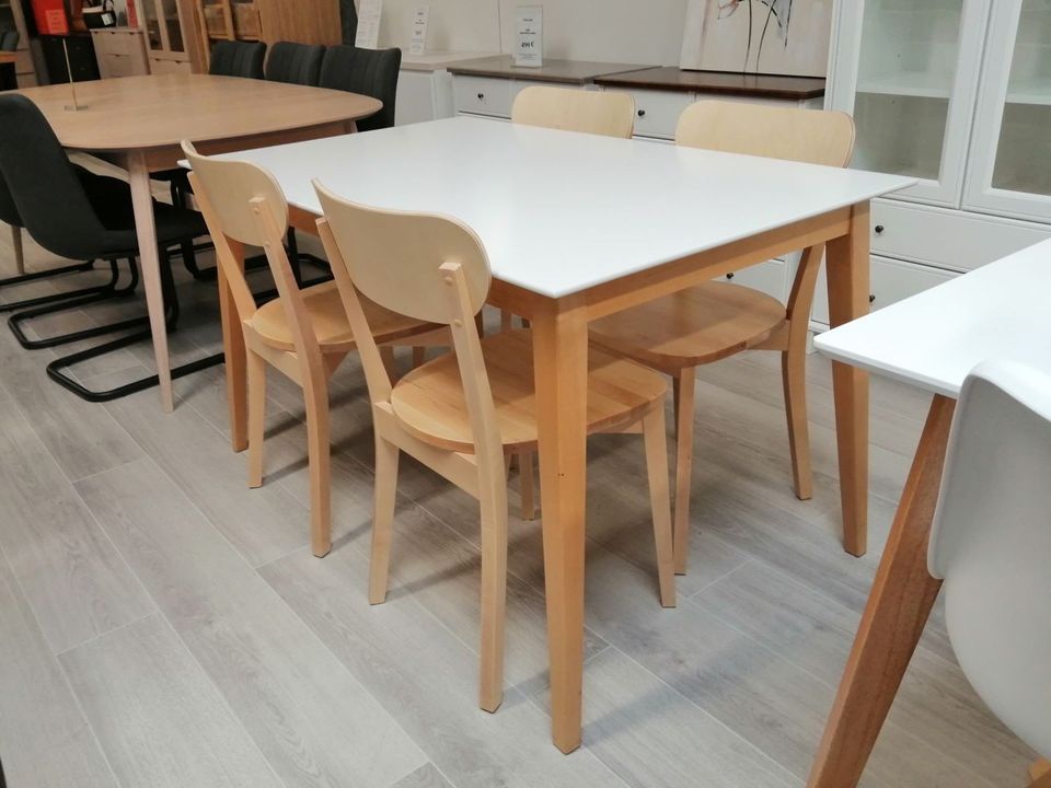 Laine ruokapöytä 130 x 80 cm ja 4 kpl tuolia