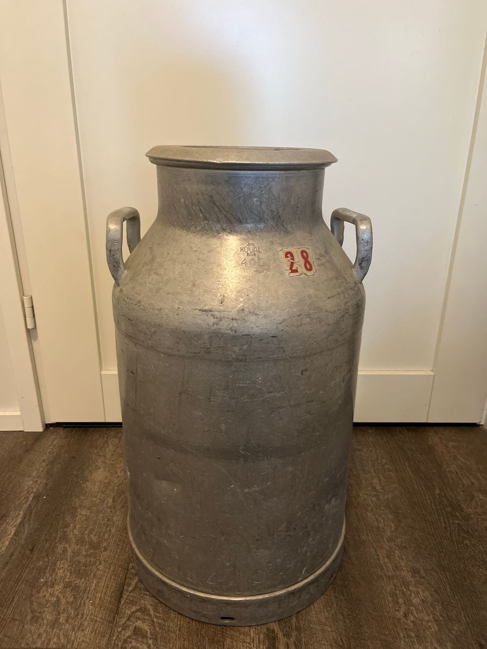 Maitotonkka 40 l KOVAL