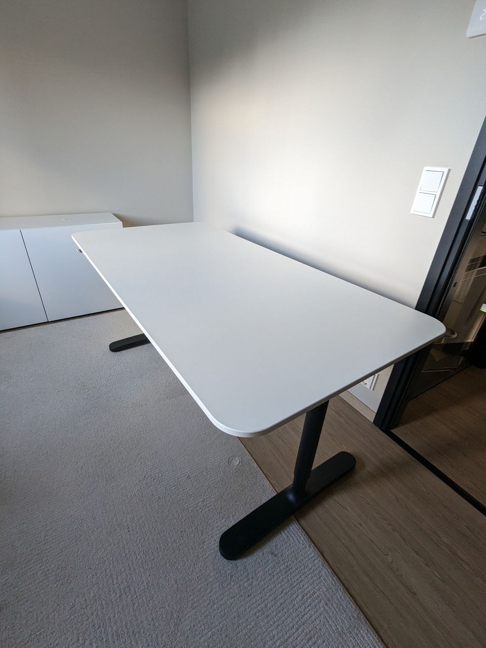 IKEA Bekant työpöytä 160x80cm