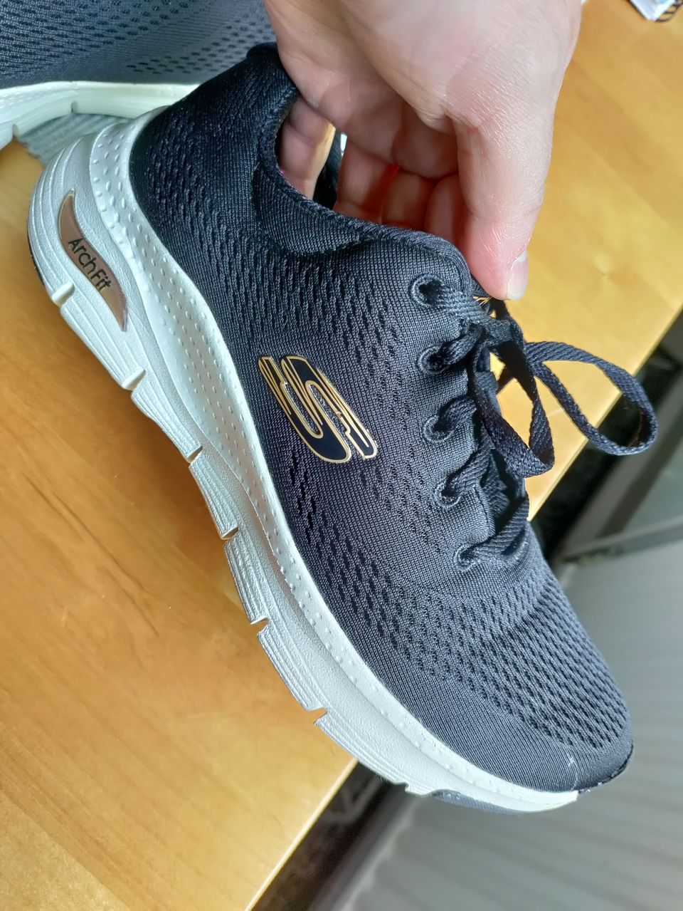 Skechers lenkkarit