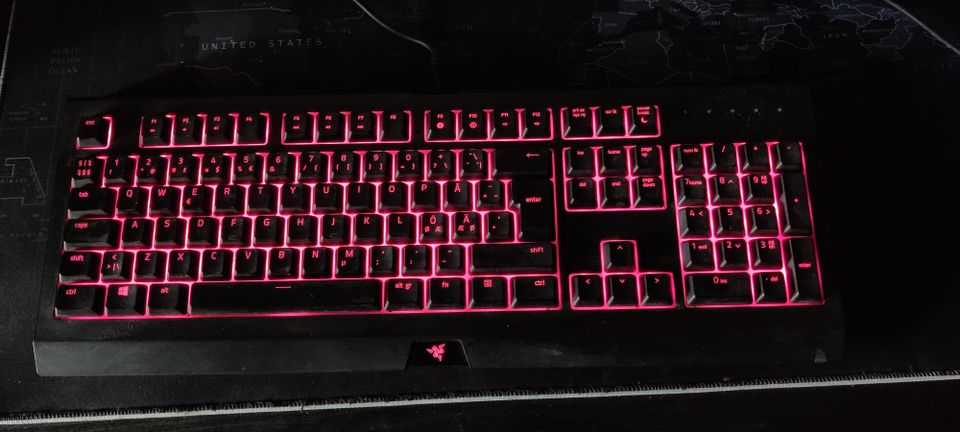 RAZER CYNOSA CHROMA PELINÄPPÄIMISTÖ