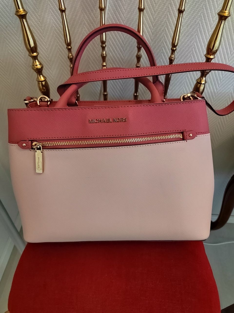 Michael Kors laukku