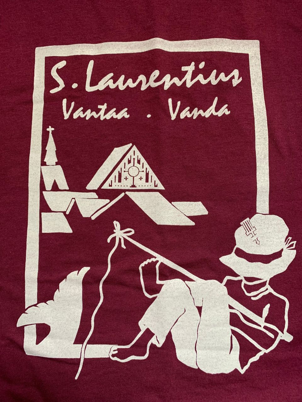 S Laurentius Vantaa, viininpunainen t-paita, L-koko